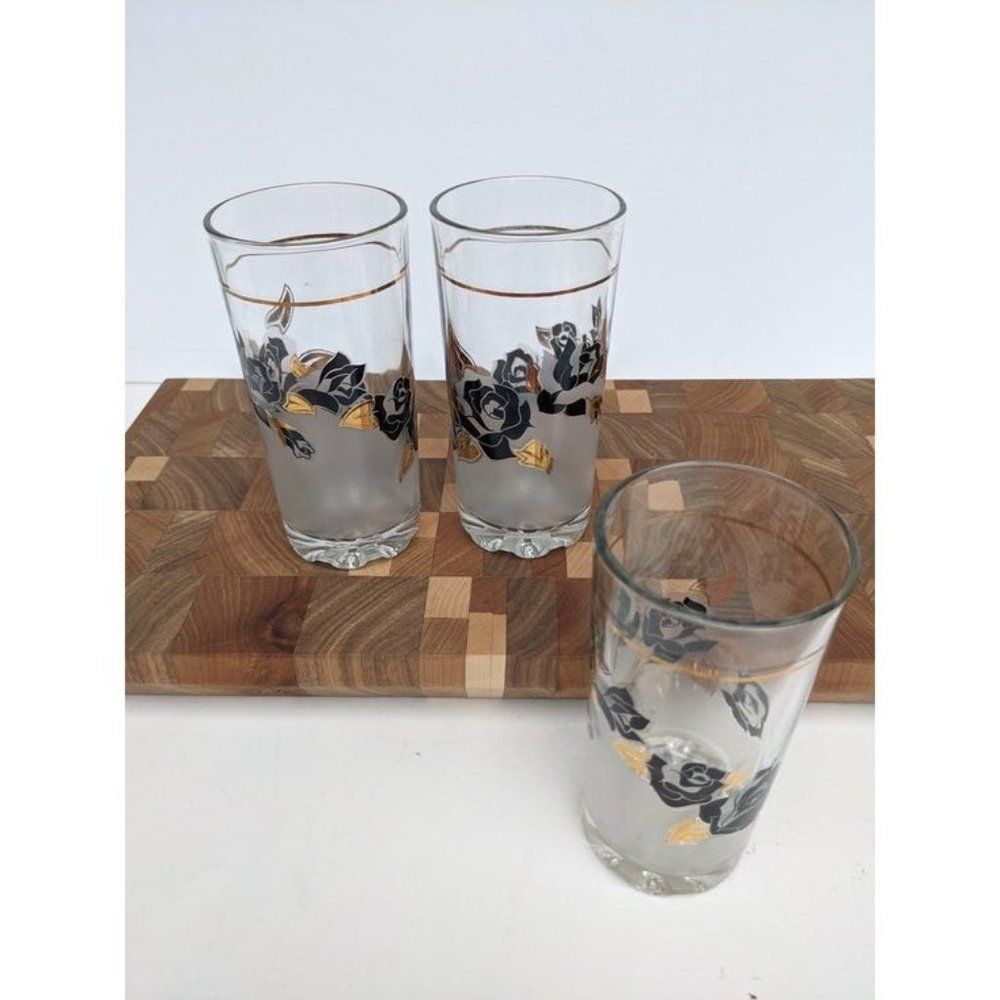 Vintage cocktail glass Black and Gold roses barware, Japanese Glassware set - Picture 2 of 7